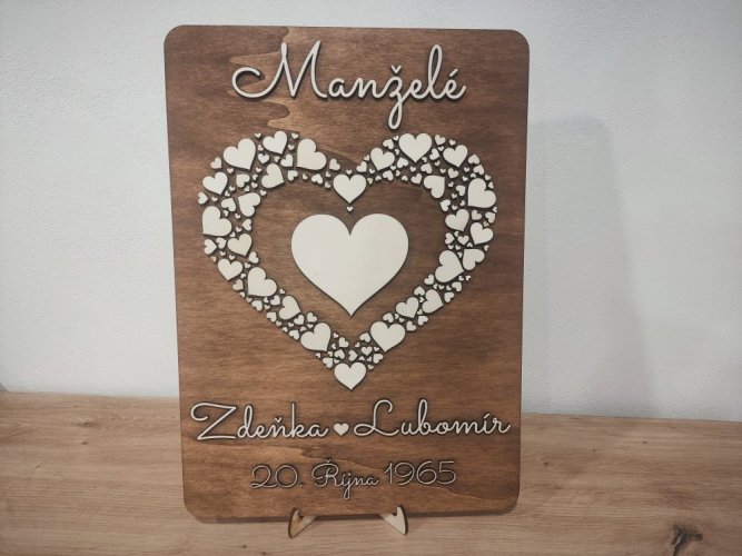 Kniha hostů novomanželé se srdíčky