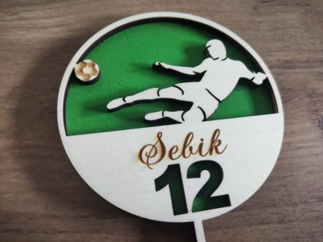 Zápich na dort s fotbalistou barevný