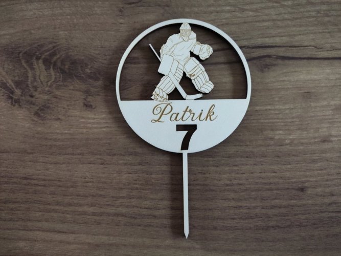 Zápich na dort s hokejovým brankářem