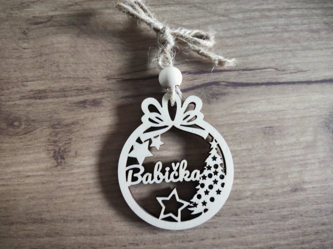 Vánoční ozdoba se jménem Eleanora