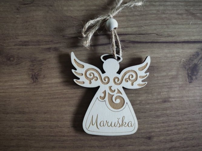 Vánoční ozdoba andílek se jménem Lenka