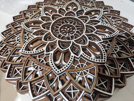 3D dřevěná mandala květina
