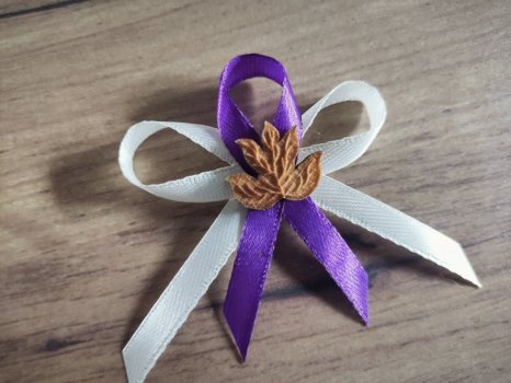 Vývazek lístek tmavý