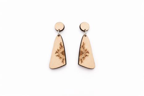 Dřevěné náušnice s motivem slunečnice