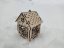 Dřevěná lucerna k zavěšení se sněhovými vločkami