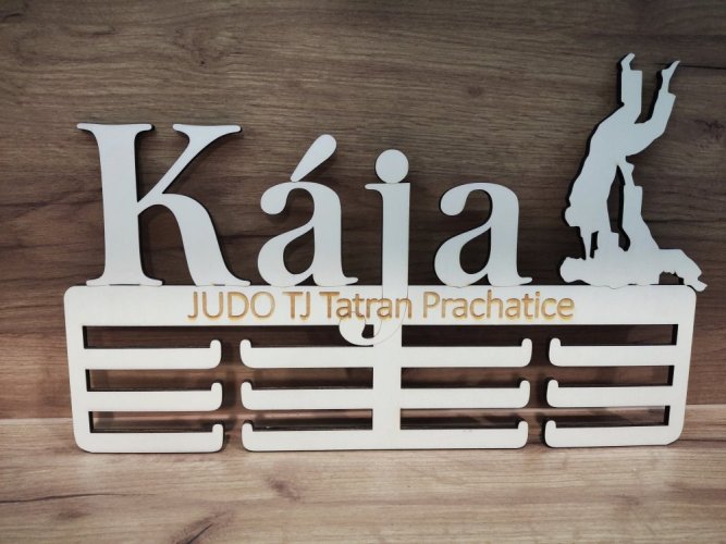 Věšák na medaile - vlastní návrh