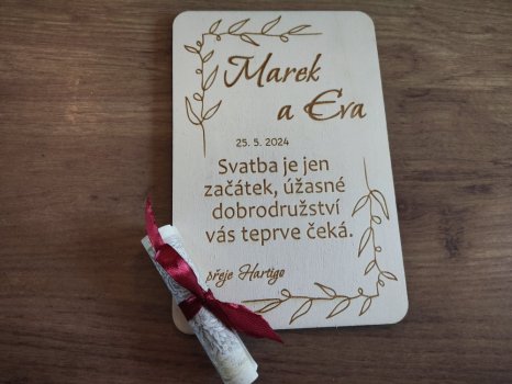 Dřevěné svatební přání Laura