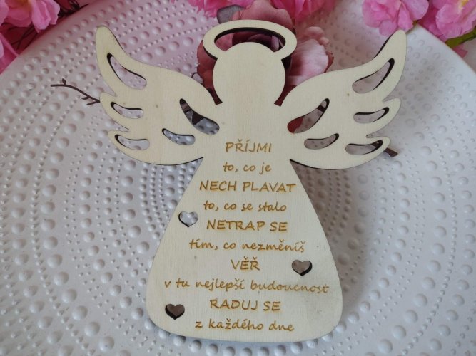 Anděl s motivačním textem