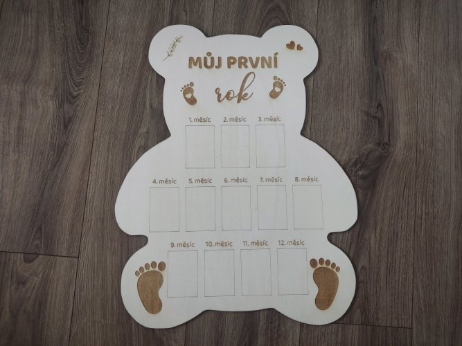 Dřevěný medvídek na fotografie