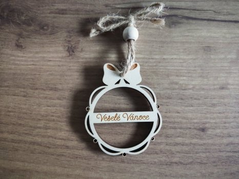 Vánoční ozdoba s mašlí a nápisem Anežka