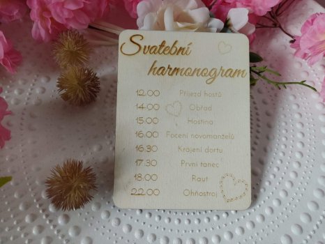 Svatební harmonogram se srdíčkem