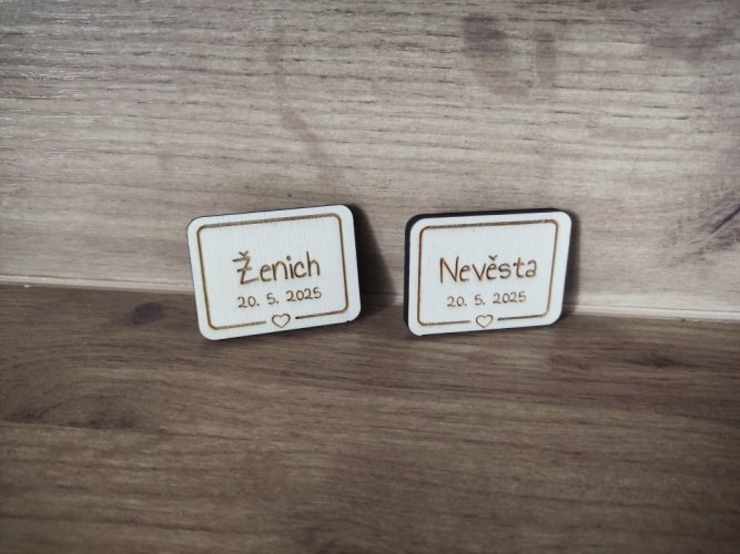 Jmenovka na stůl obdélník se srdíčkem